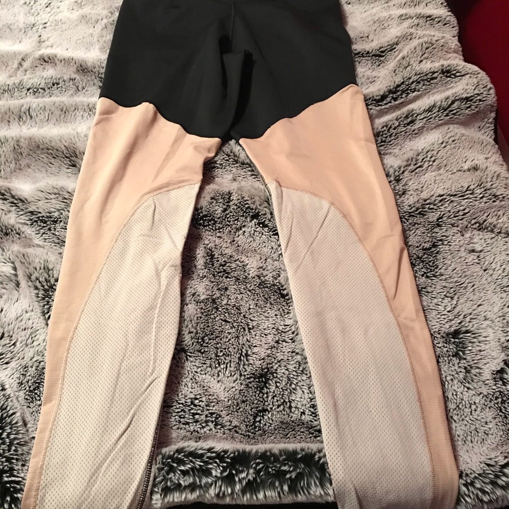 High waisted workout leggings